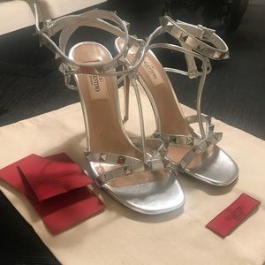 Valentino Rockstud Metallic Sandals 37. Brand New